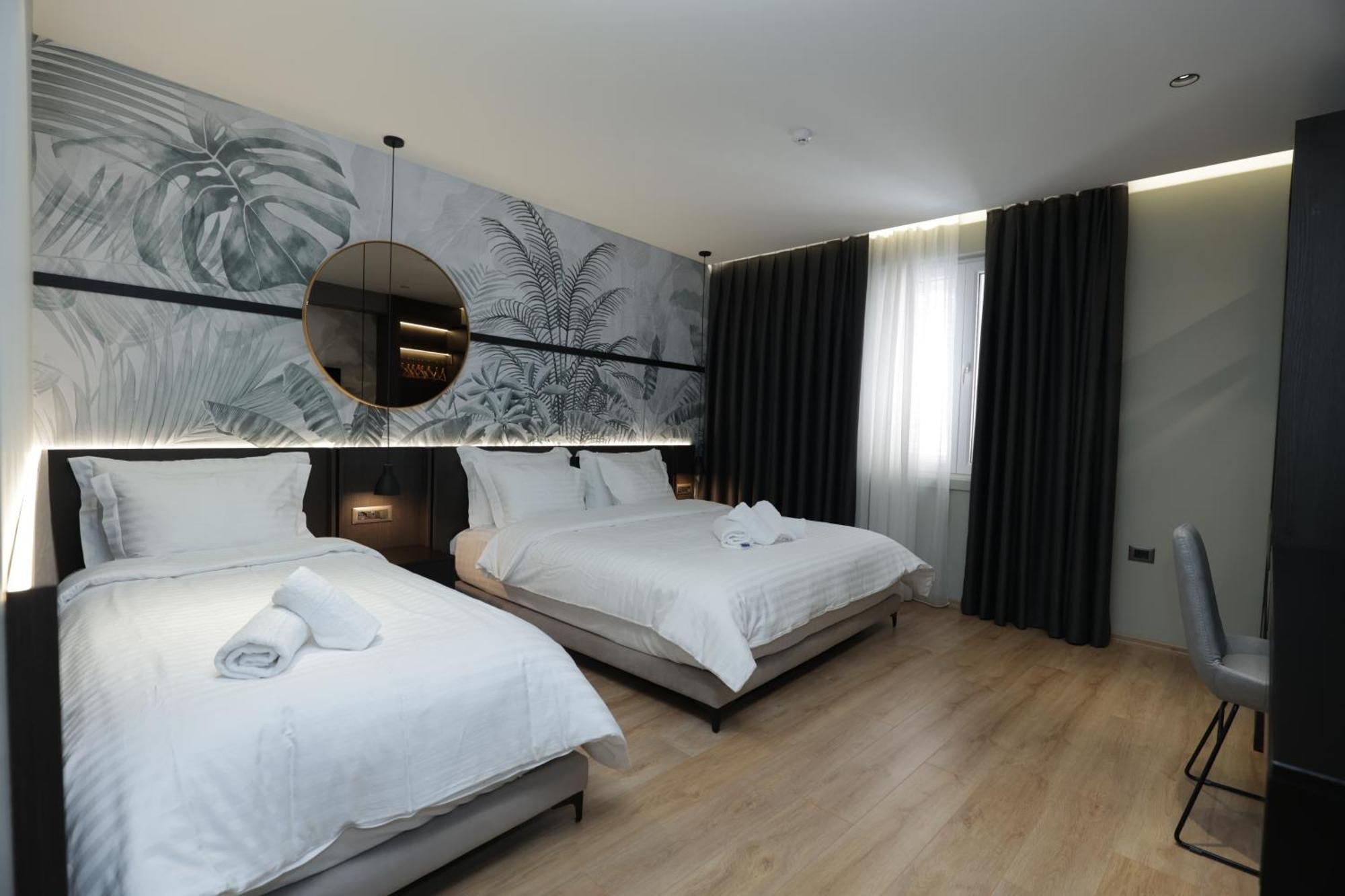 Gremmy Boutique Hotel Tirana Exterior foto